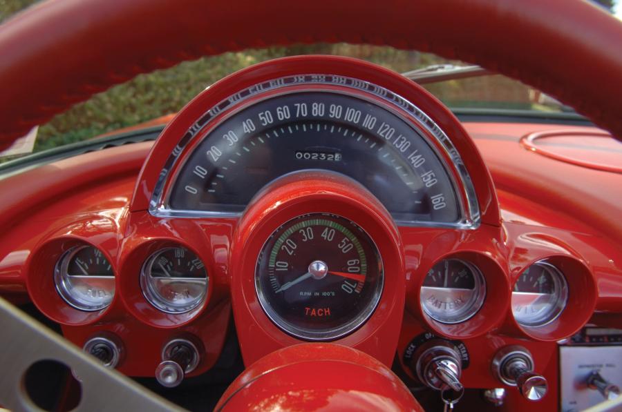 Панель приборов Chevrolet Corvette (0800-67) 1961 года  (фото 28 из 47)